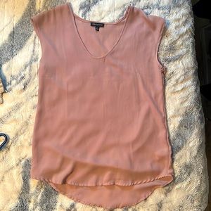 Women’s small sheer mauve tank
